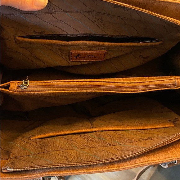 Montana West Tote - Picture 6 of 9